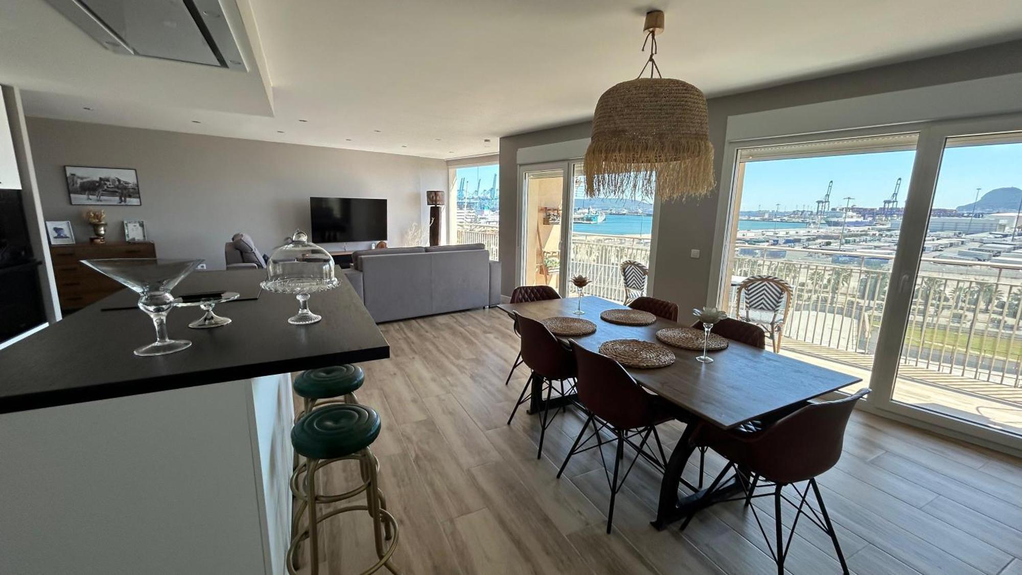 Apartamento Moderno Y Amplio Con Vistas A La Bahia Algésiras Extérieur photo